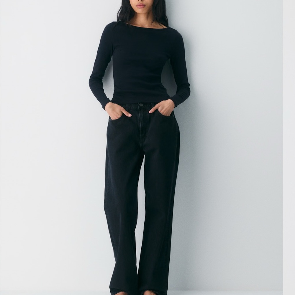 Aritzia Black Long Sleeve Top